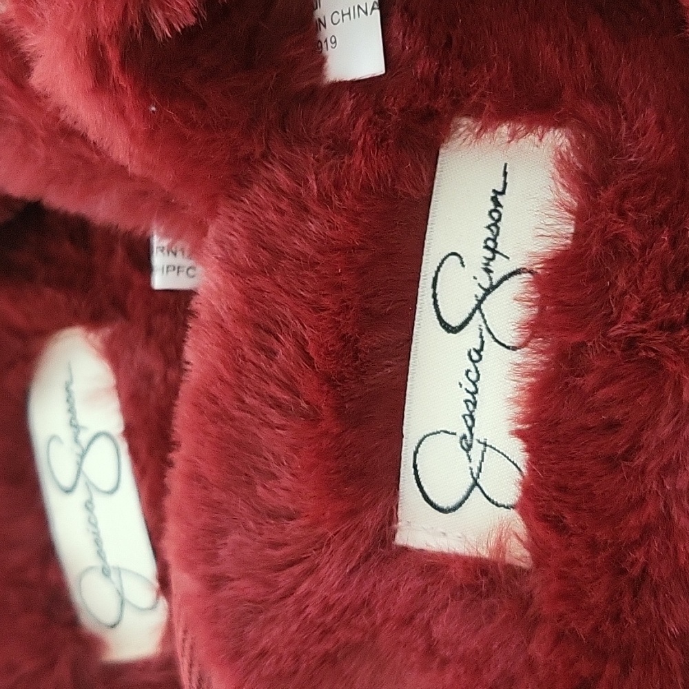 JESSICA SIMPSON Burgundy Fur/Rhinestone House Slippers Slides Size S 6-7 - Picture 5 of 8